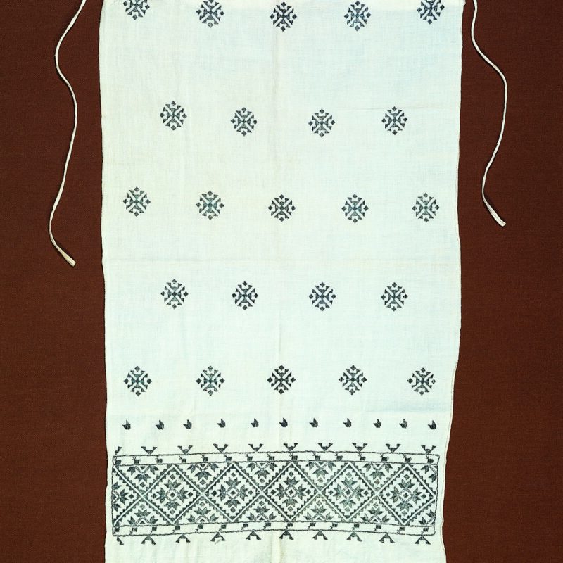 Trousseau apron - embroidered apron made for the trousseau of Bella Grubstein, Letichev, Podolia, Ukraine, Russian Empire, 1909